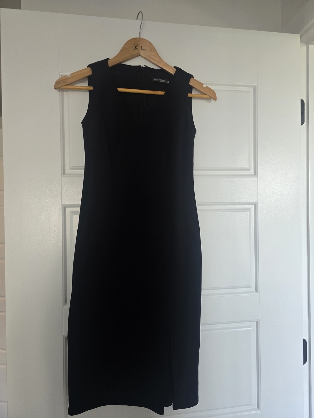 Guess Black Sleeveless Sheath Dress
